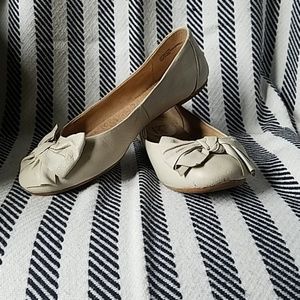 MAKE ME AN OFFEE Womens flats